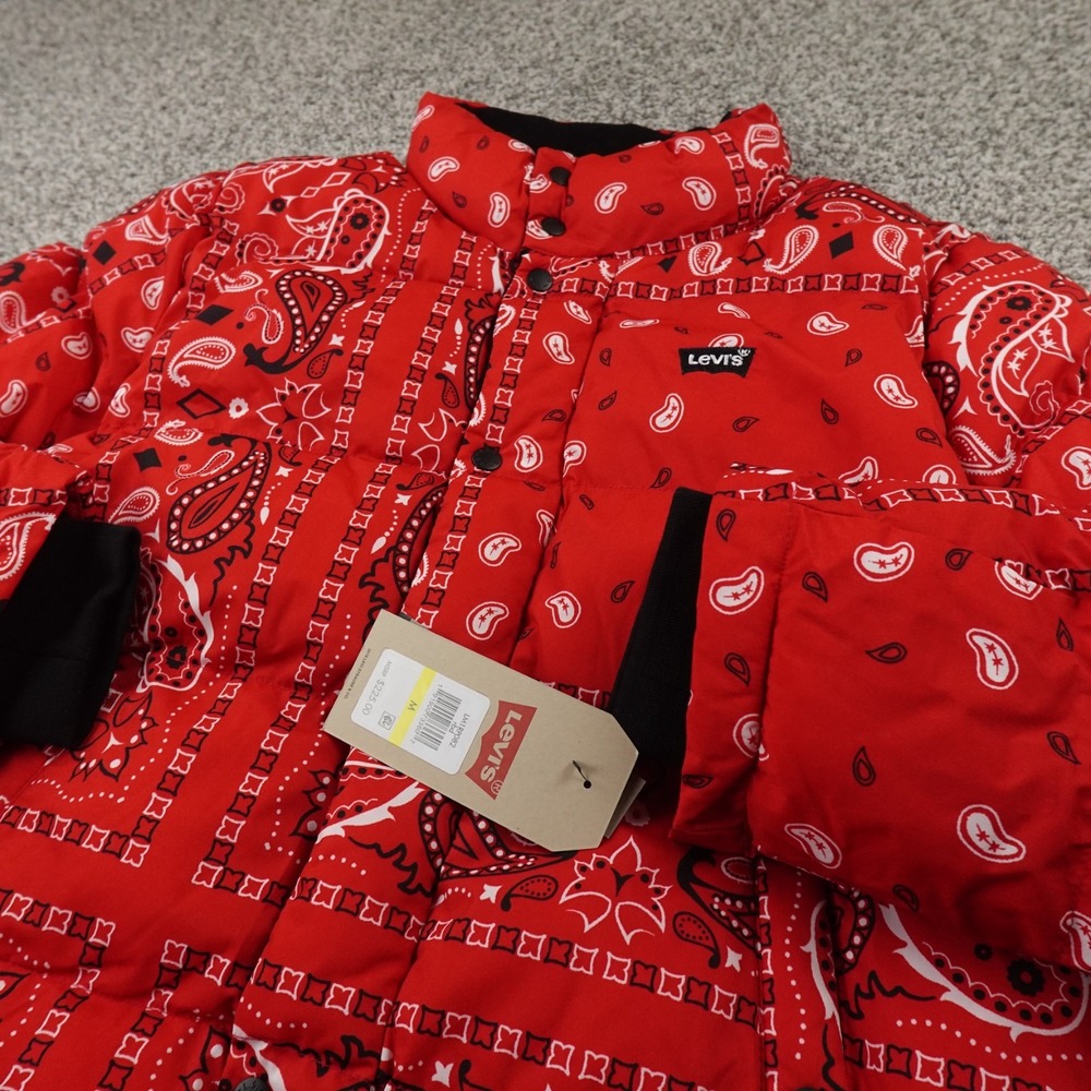 NEW Levis Jacket Mens‎ M Red Paisley Quilted Windbreaker Puffer Coat Insulated